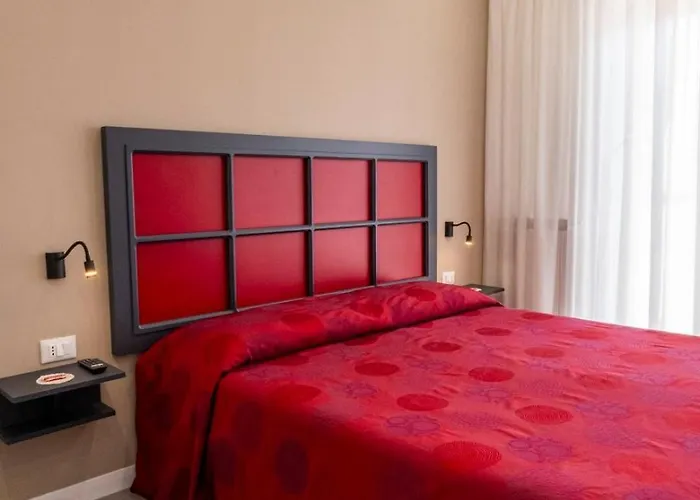 Donna Iole Apartment *